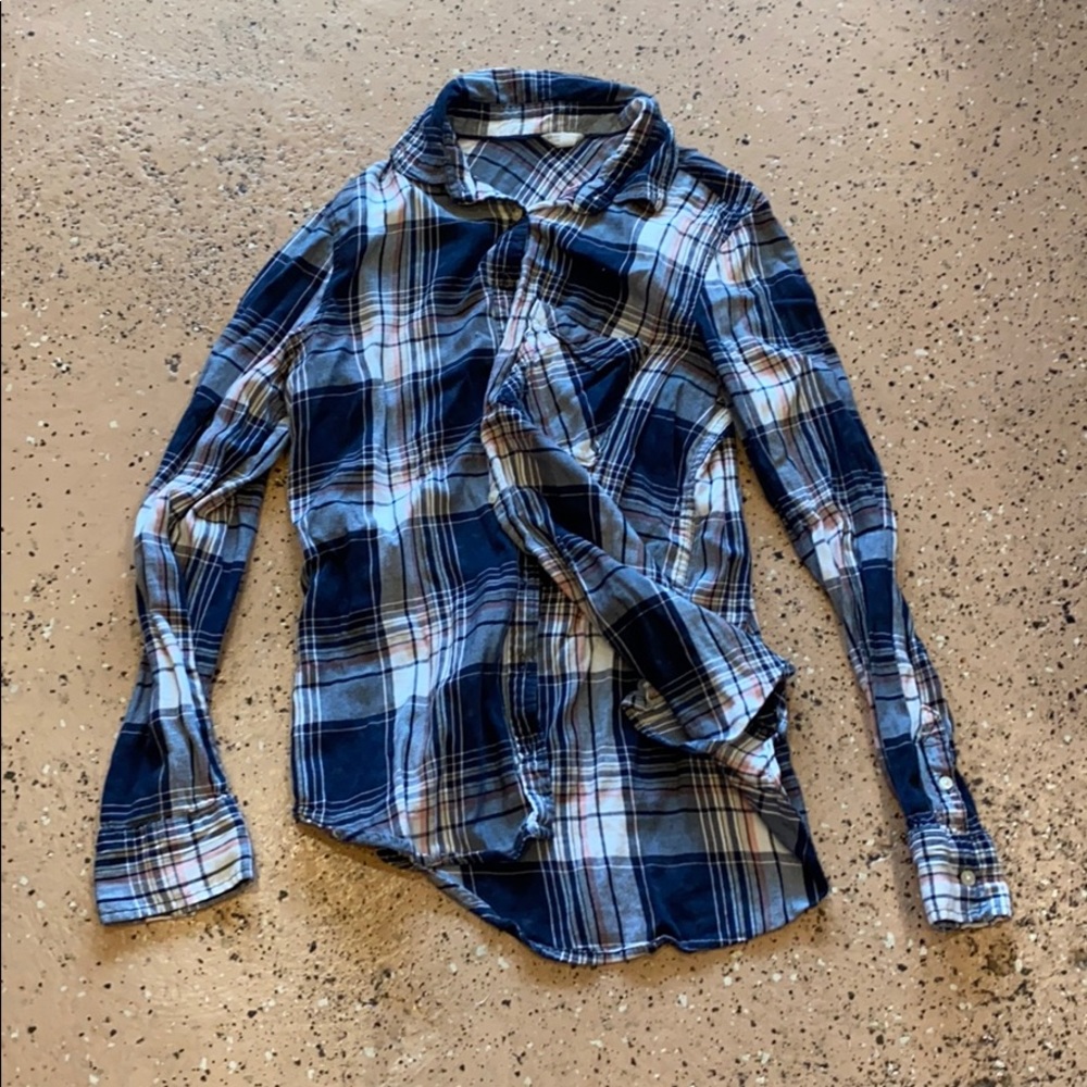 Aeropostale’s plaid shirt